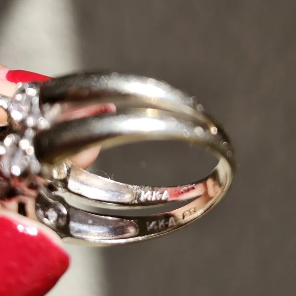 Vintage 14K Diamond Wedding Set - Picture 11 of 16